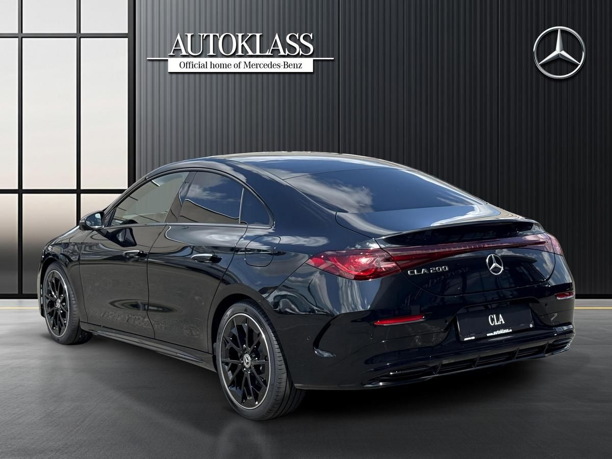 MERCEDES-BENZ CLA 200