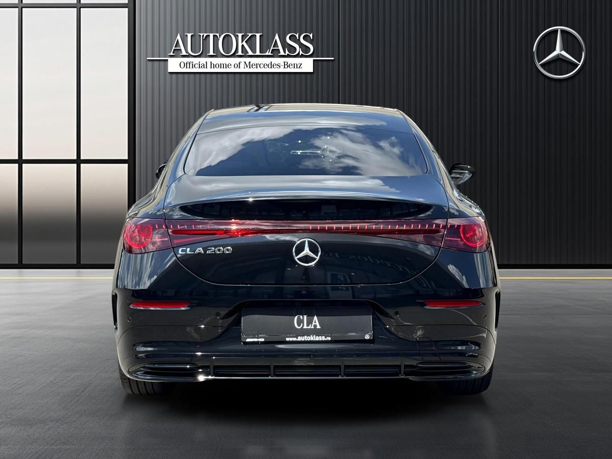 MERCEDES-BENZ CLA 200