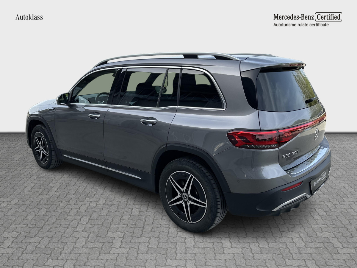 MERCEDES-BENZ EQB EQB 300 4MATIC