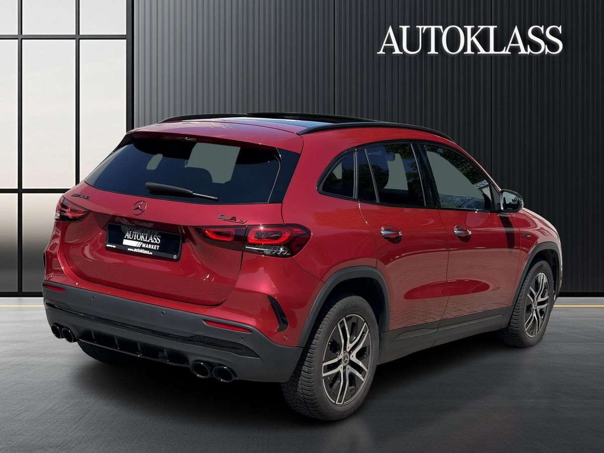 MERCEDES-BENZ GLA GLA 200 D 4MATIC