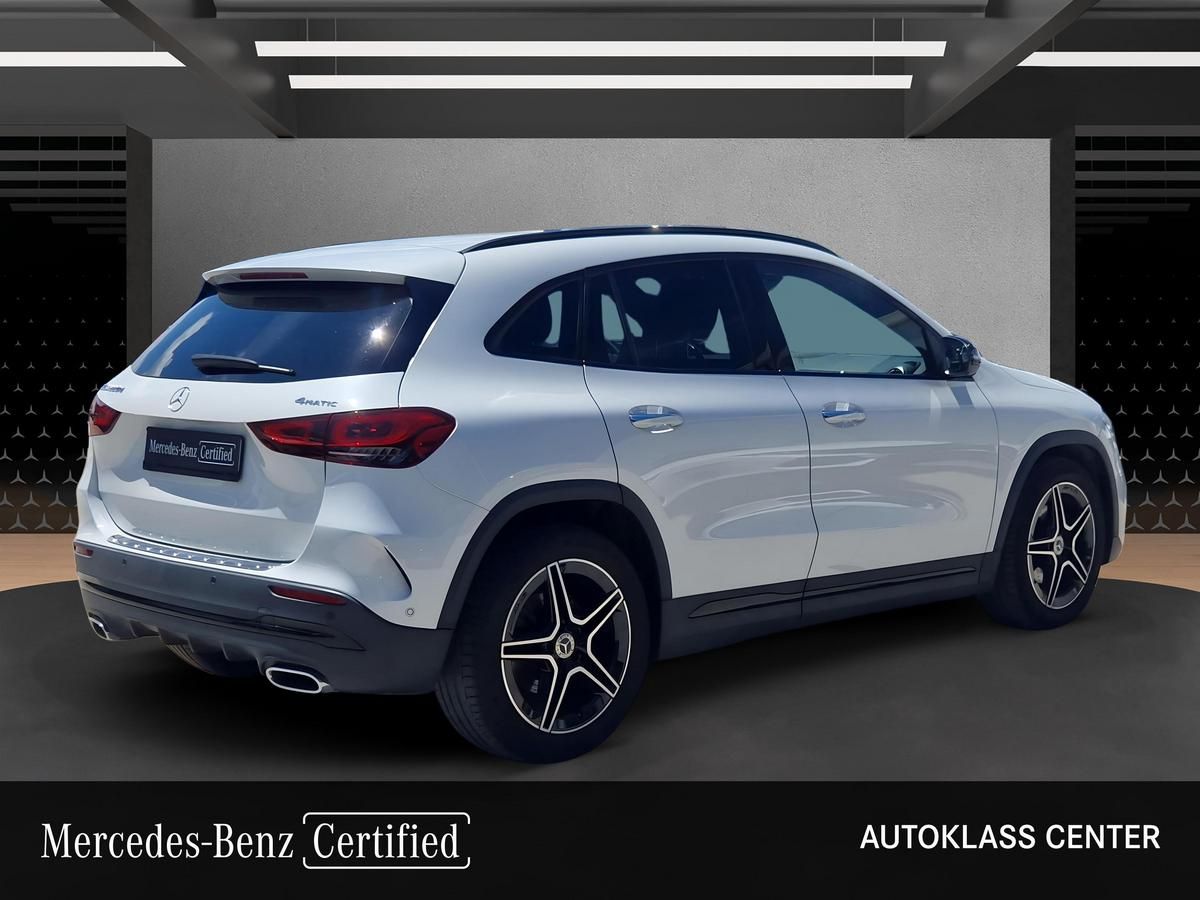 MERCEDES-BENZ GLA GLA 220 D 4MATIC
