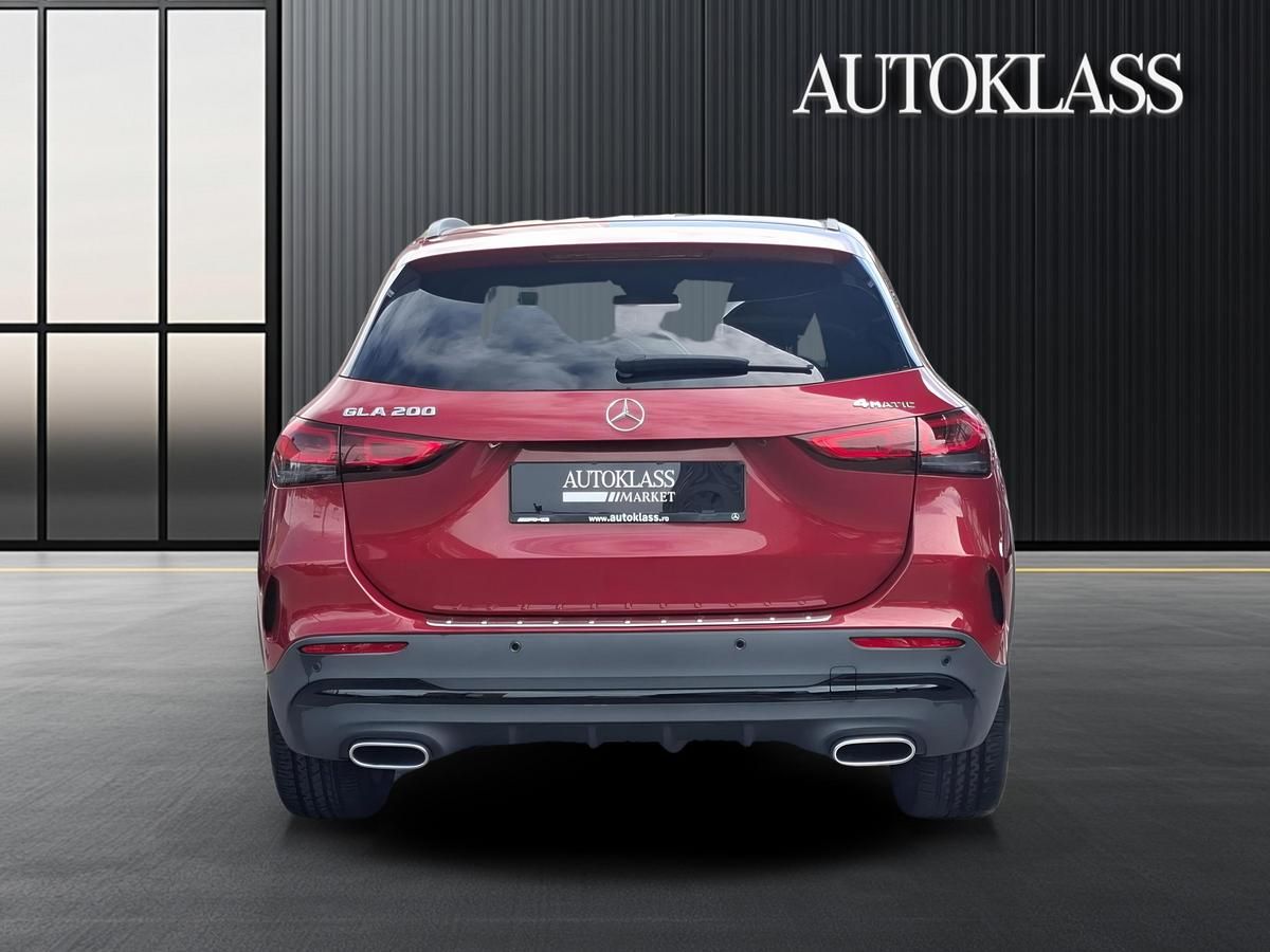 MERCEDES-BENZ GLA GLA 200 4MATIC