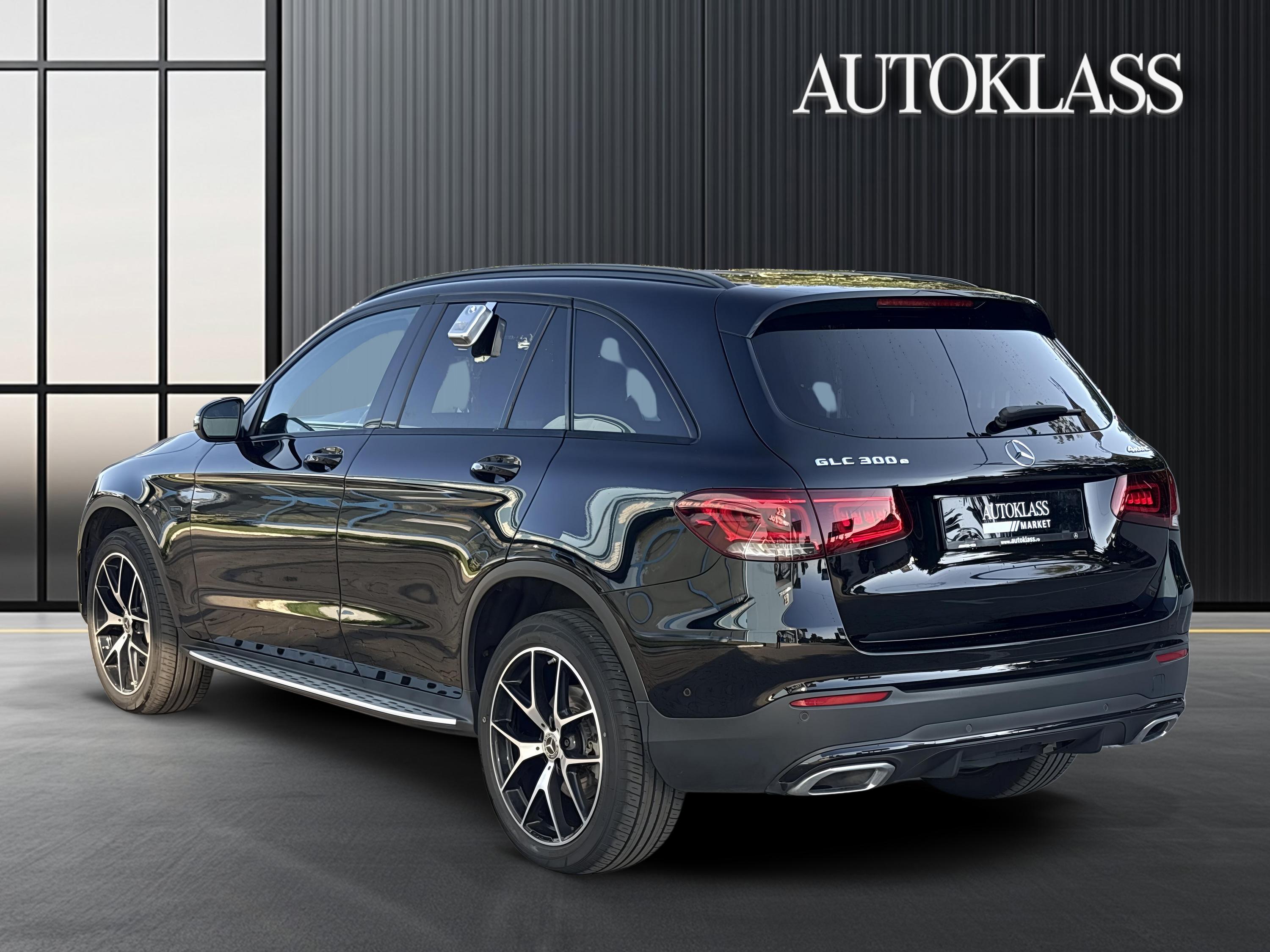 MERCEDES-BENZ GLC SUV GLC 300 E 4MATIC