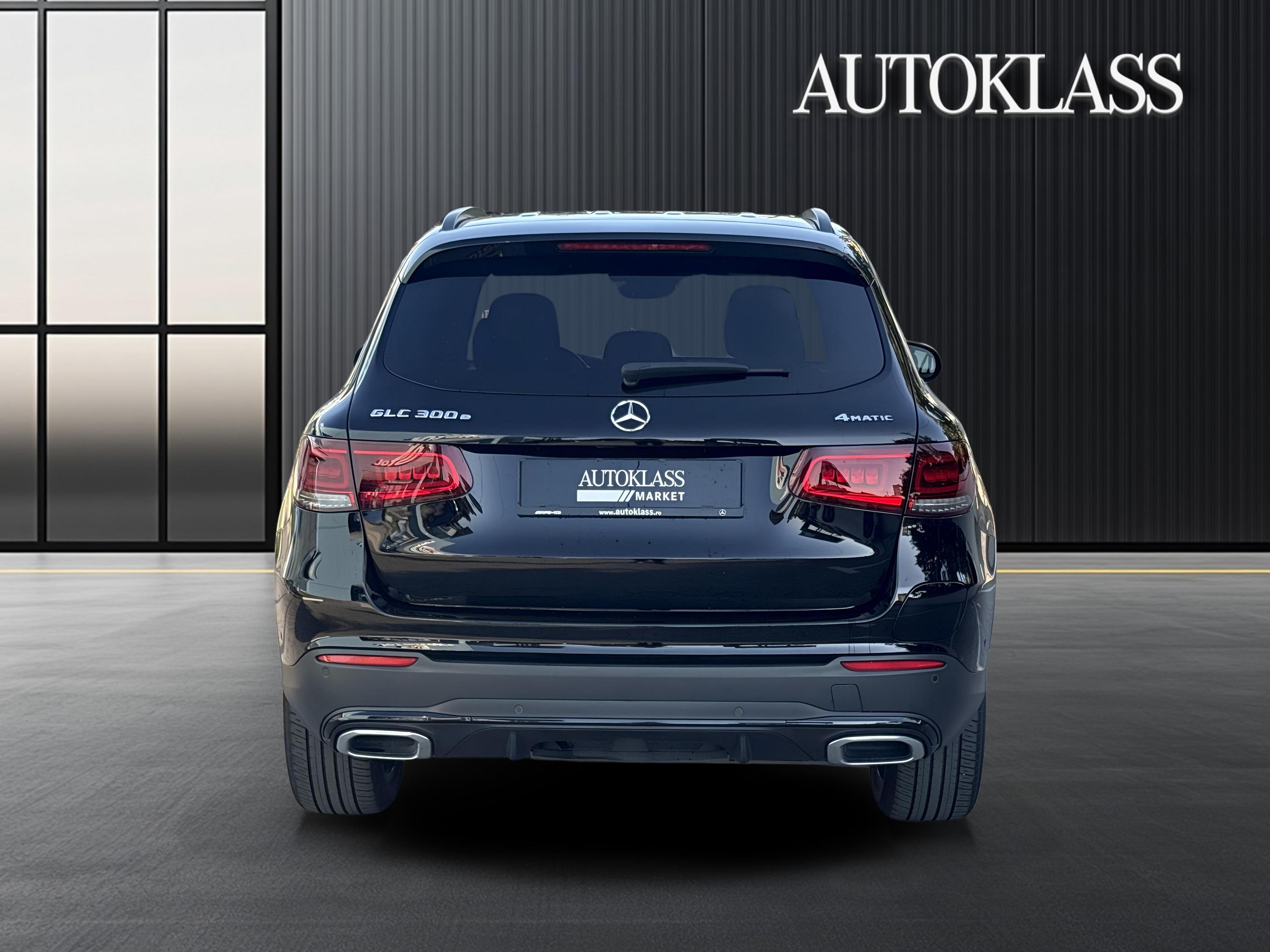 MERCEDES-BENZ GLC SUV GLC 300 E 4MATIC