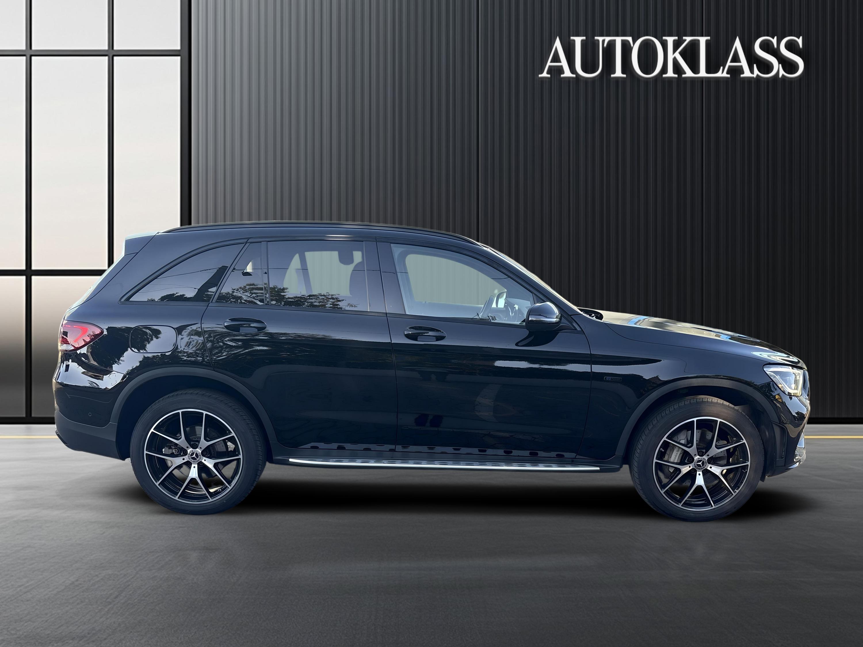MERCEDES-BENZ GLC SUV GLC 300 E 4MATIC