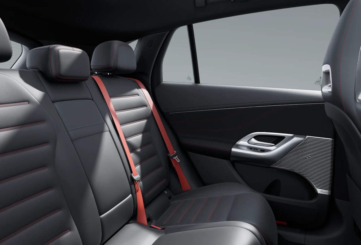 MERCEDES-BENZ GLC 400 4MATIC Cu Tehnologie EQ