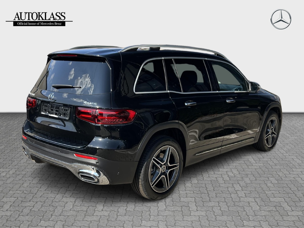 MERCEDES-BENZ GLB GLB 220 D 4 MATIC