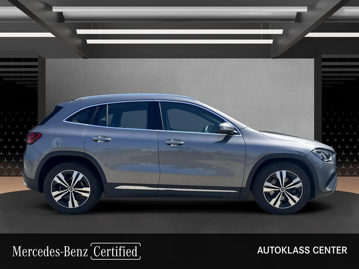 MERCEDES-BENZ GLA GLA 200 D 4MATIC