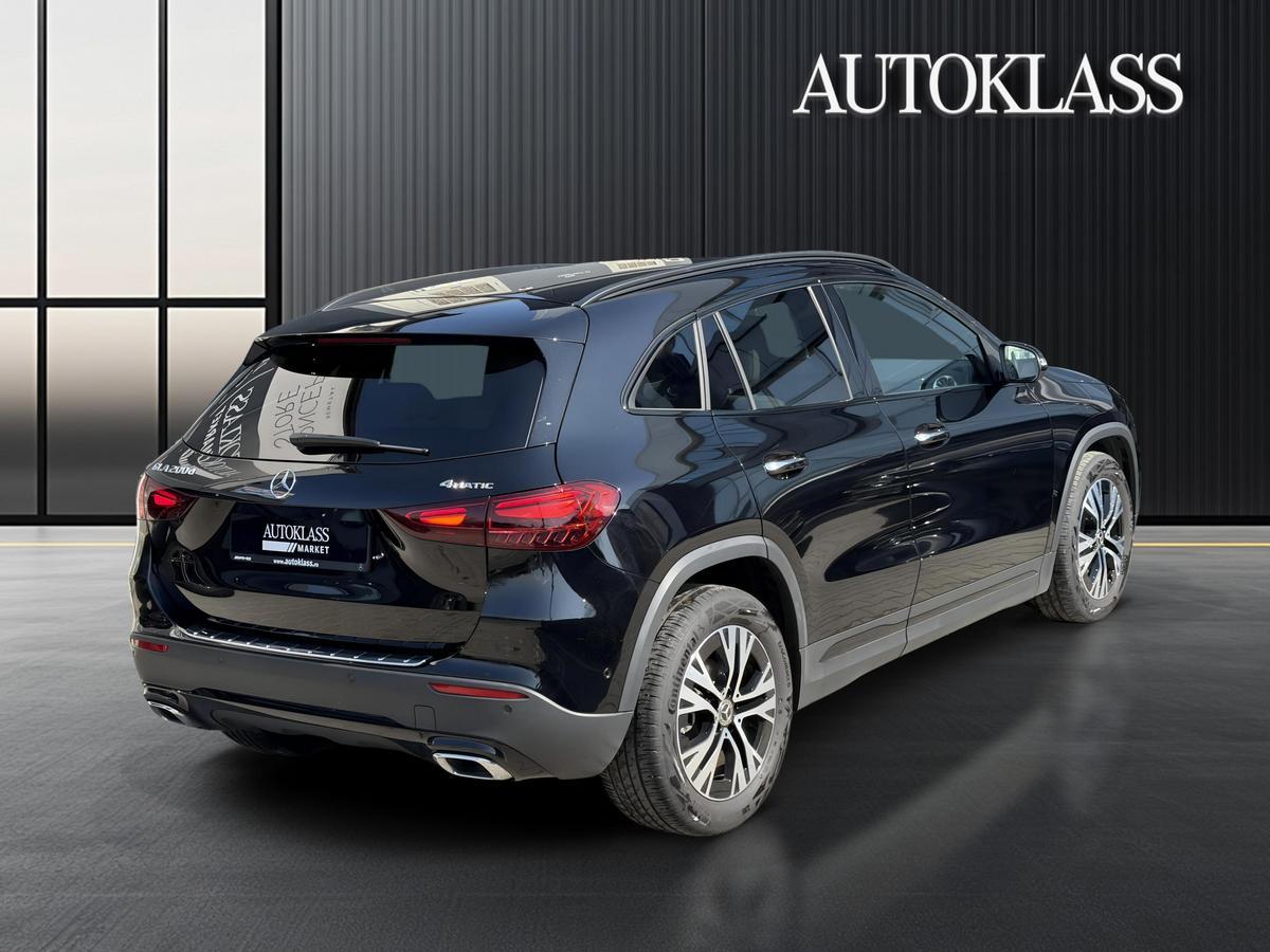 MERCEDES-BENZ GLA GLA 200 D 4MATIC