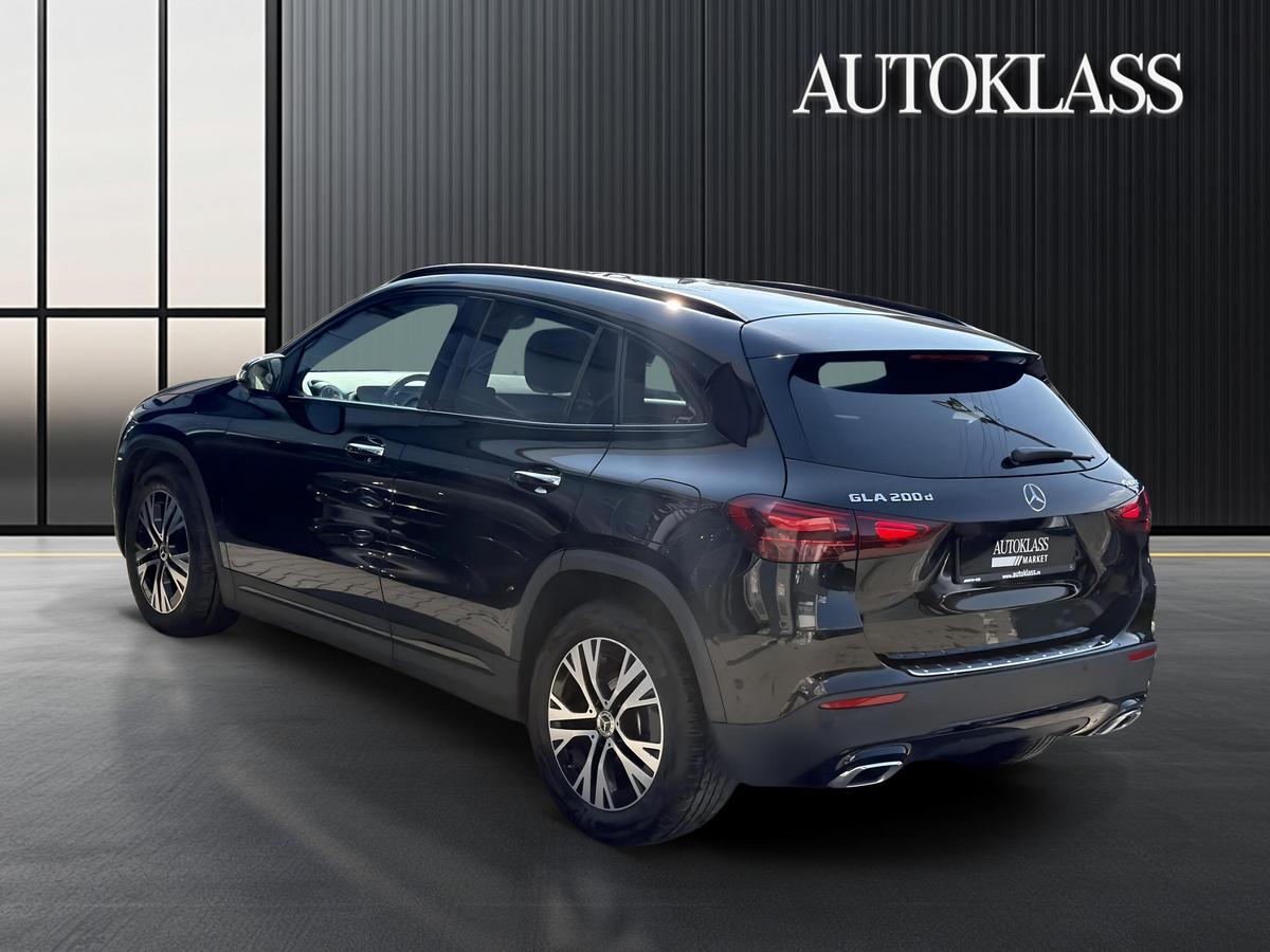 MERCEDES-BENZ GLA GLA 200 D 4MATIC