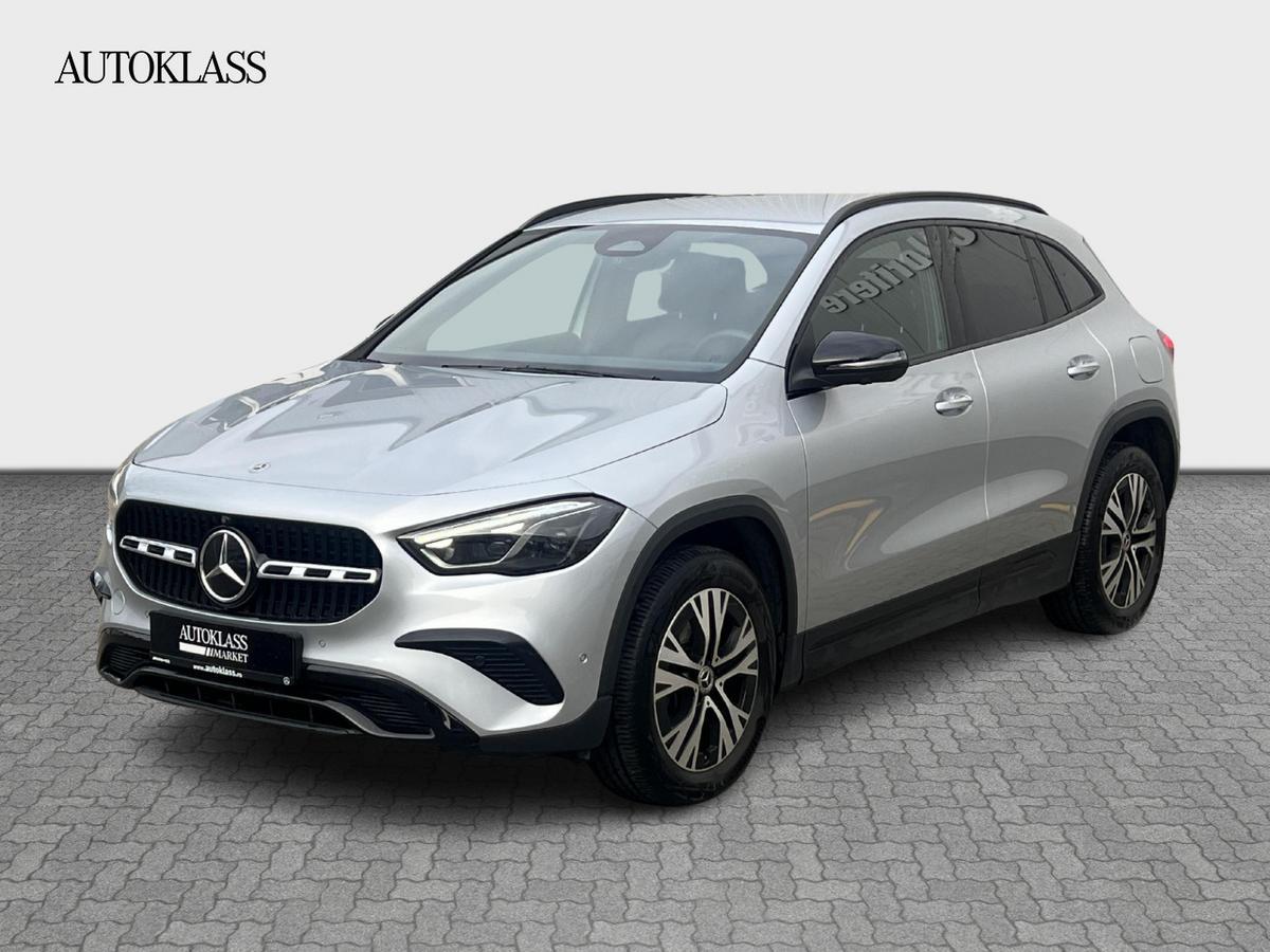 MERCEDES-BENZ GLA GLA 200 D 4MATIC