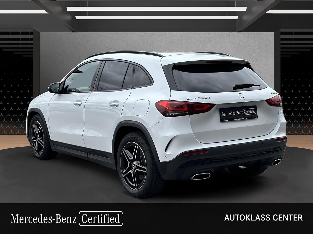 MERCEDES-BENZ GLA GLA 220 D 4MATIC
