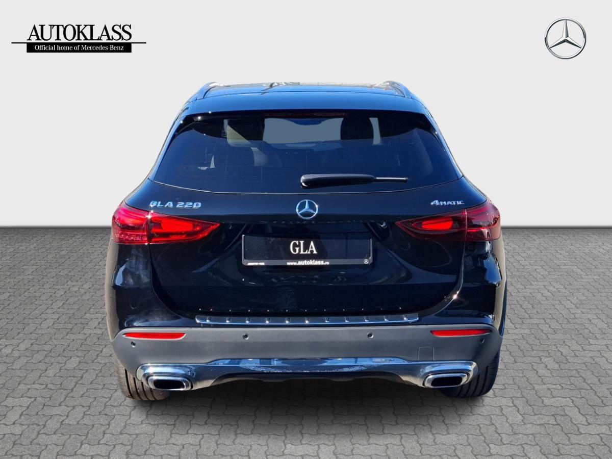 MERCEDES-BENZ GLA GLA 220 4MATIC