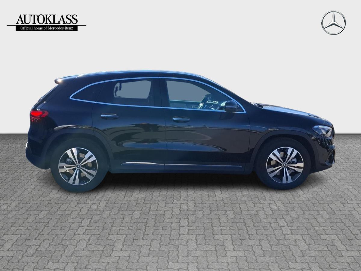MERCEDES-BENZ GLA GLA 220 4MATIC