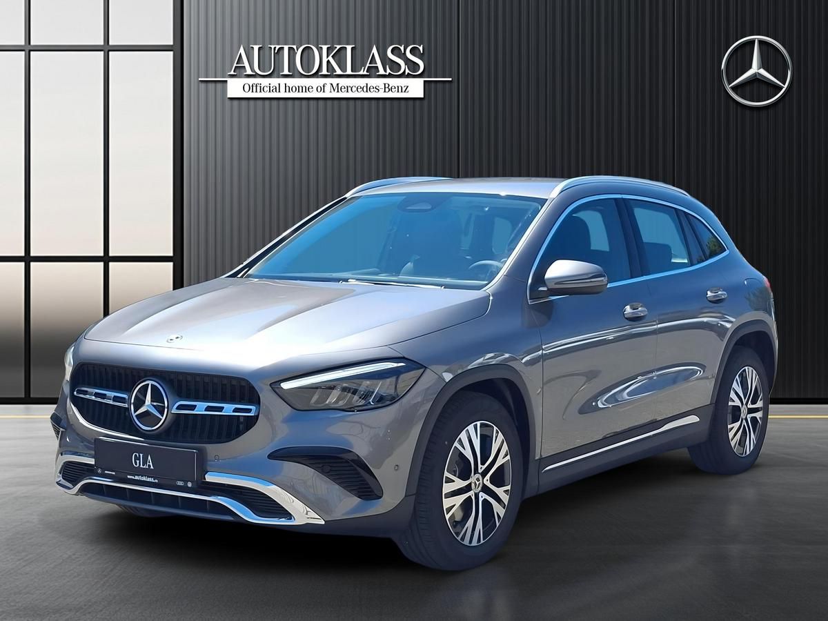 MERCEDES-BENZ GLA 180