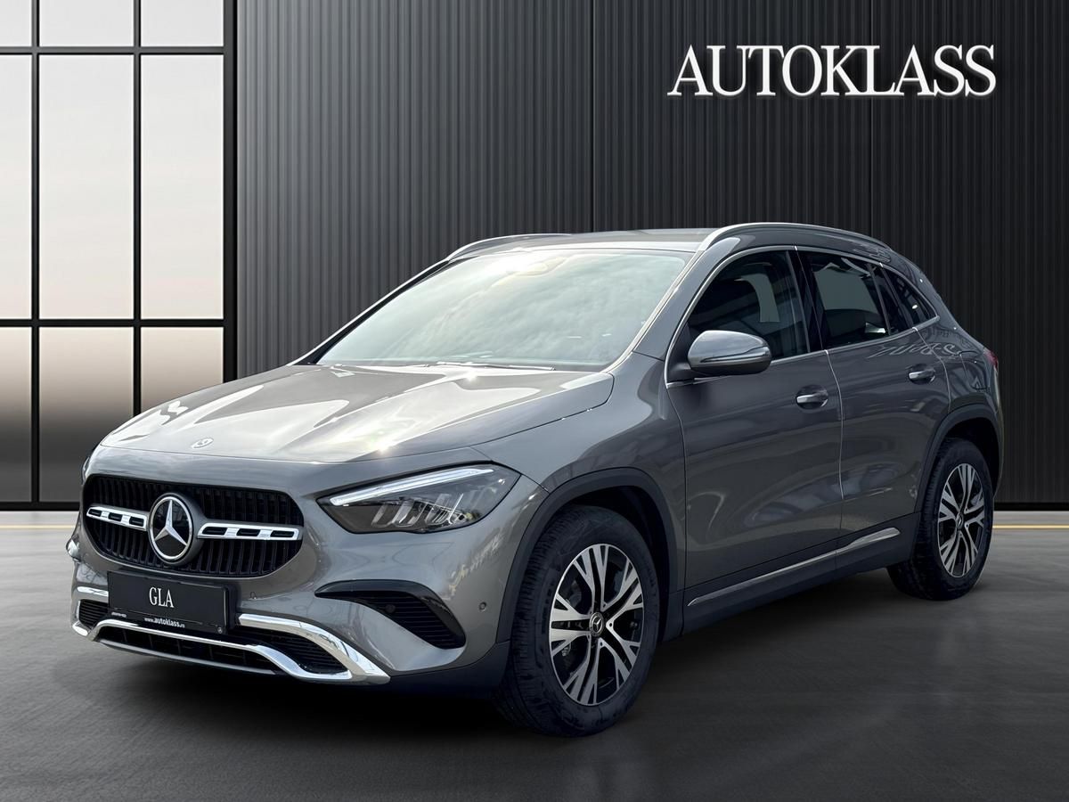 MERCEDES-BENZ GLA 180
