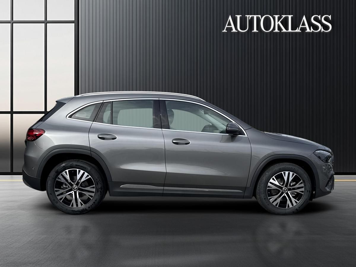 MERCEDES-BENZ GLA 180