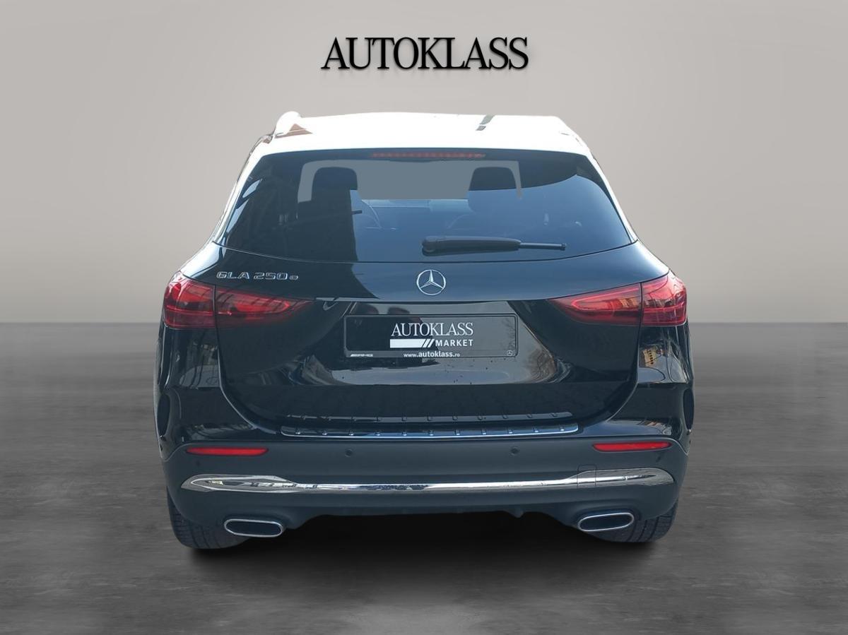 MERCEDES-BENZ GLA GLA 250 E