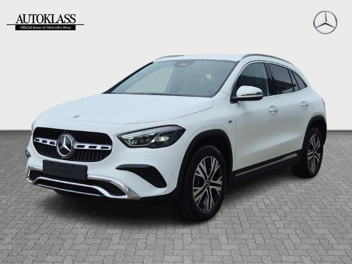 MERCEDES-BENZ GLA 2025