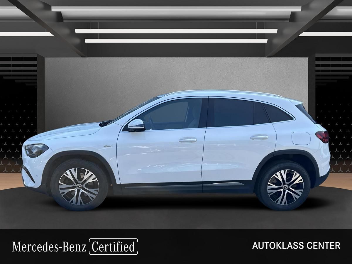 MERCEDES-BENZ GLA GLA 250 E