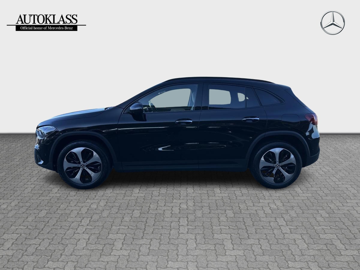 MERCEDES-BENZ GLA GLA 250 E