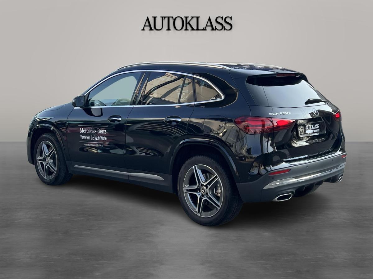 MERCEDES-BENZ GLA GLA 250 E