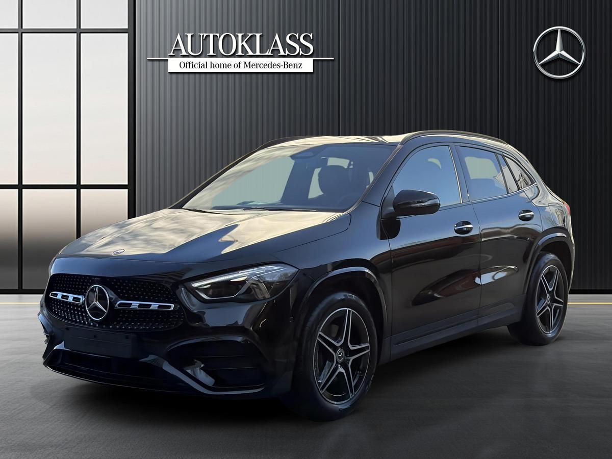 MERCEDES-BENZ GLA 2026