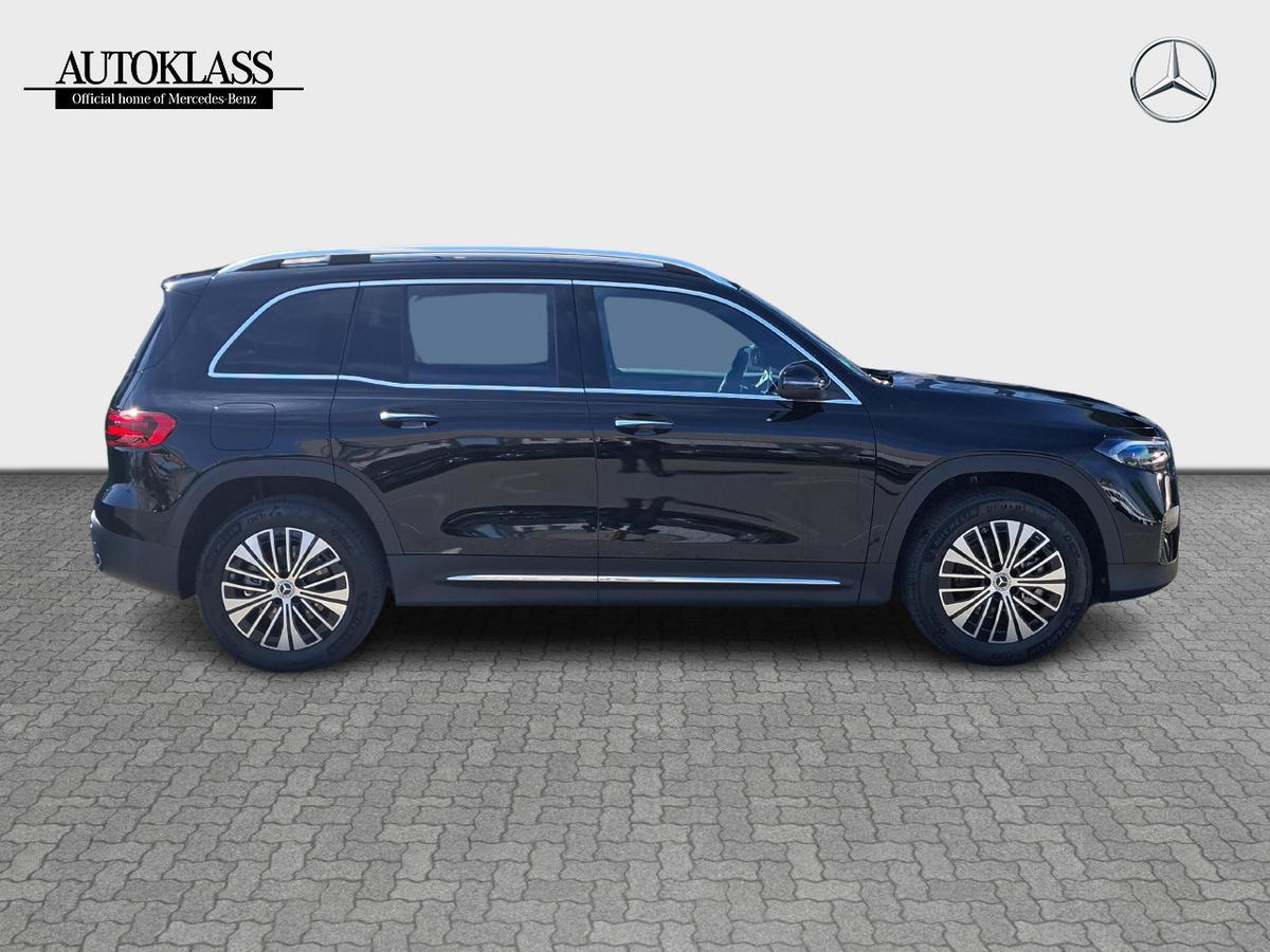 MERCEDES-BENZ EQB 300 4MATIC