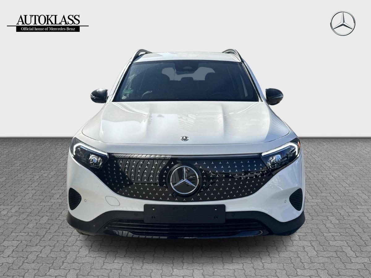 MERCEDES-BENZ EQB 300 4MATIC
