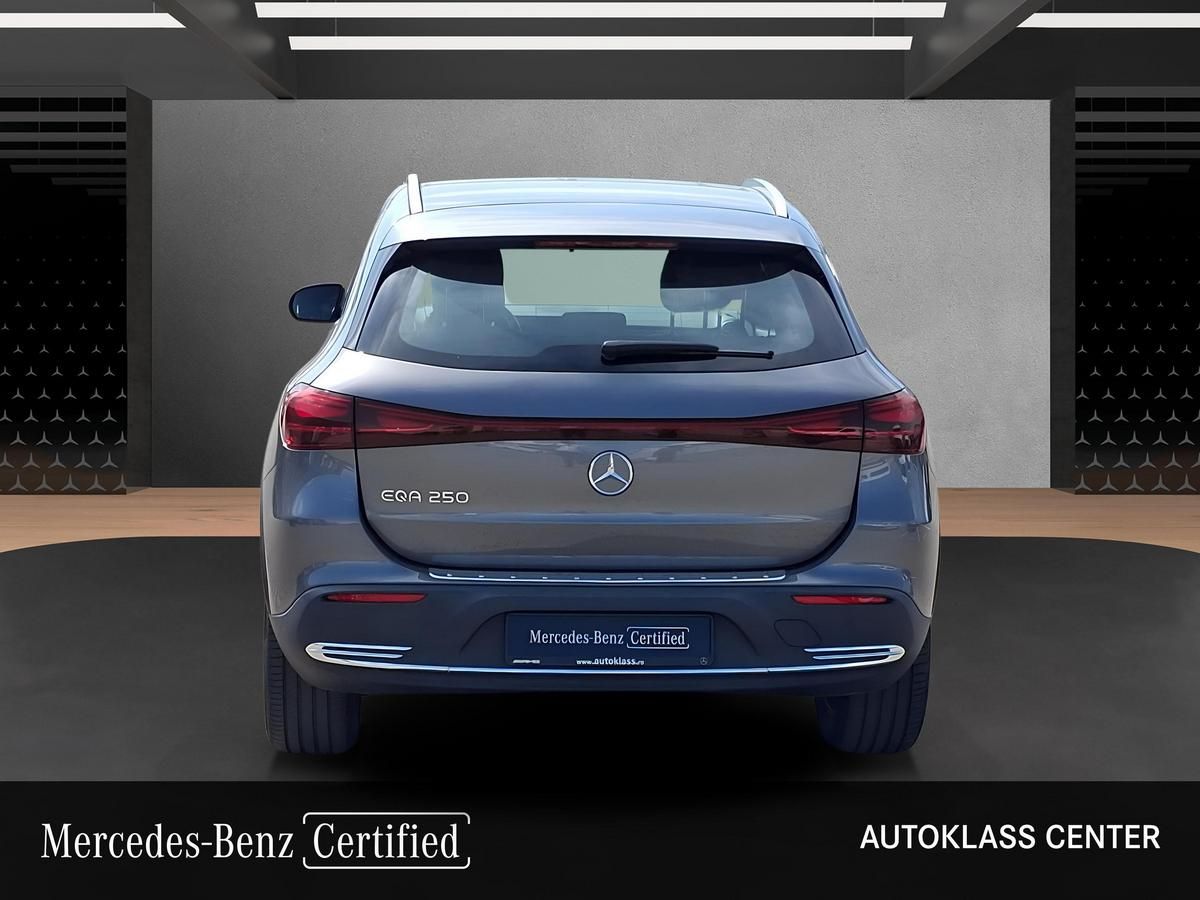 MERCEDES-BENZ EQA EQA 250