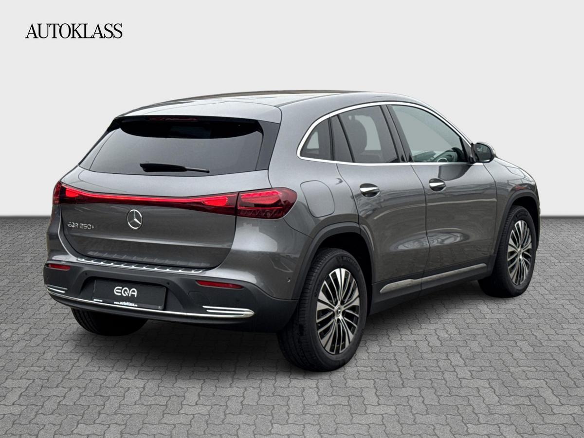 MERCEDES-BENZ EQA EQA 250+