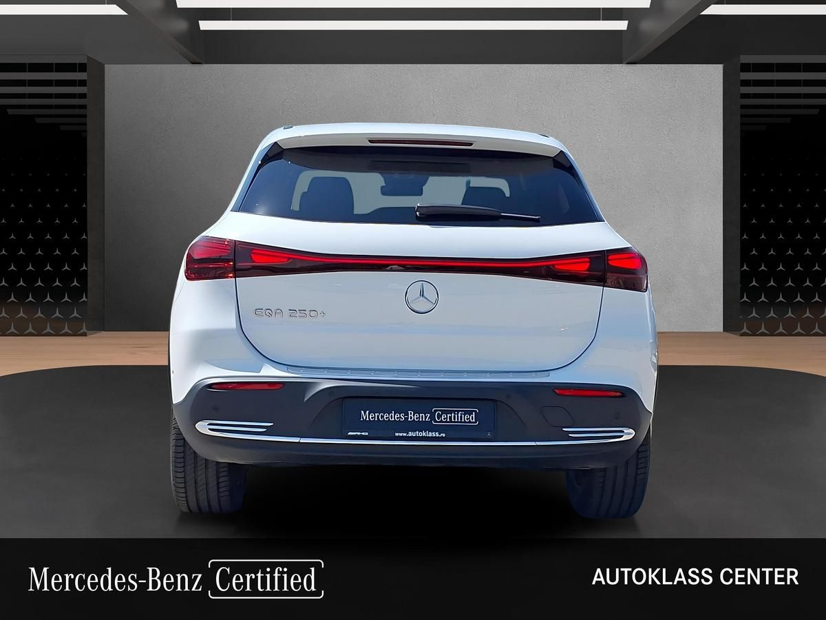 MERCEDES-BENZ EQA EQA 250+