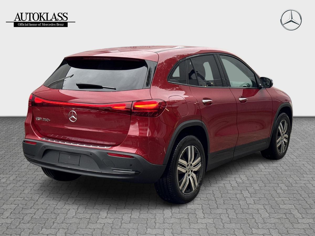 MERCEDES-BENZ EQA EQA 250+