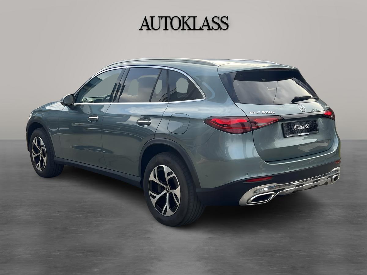 MERCEDES-BENZ GLC SUV GLC 300 E 4MATIC
