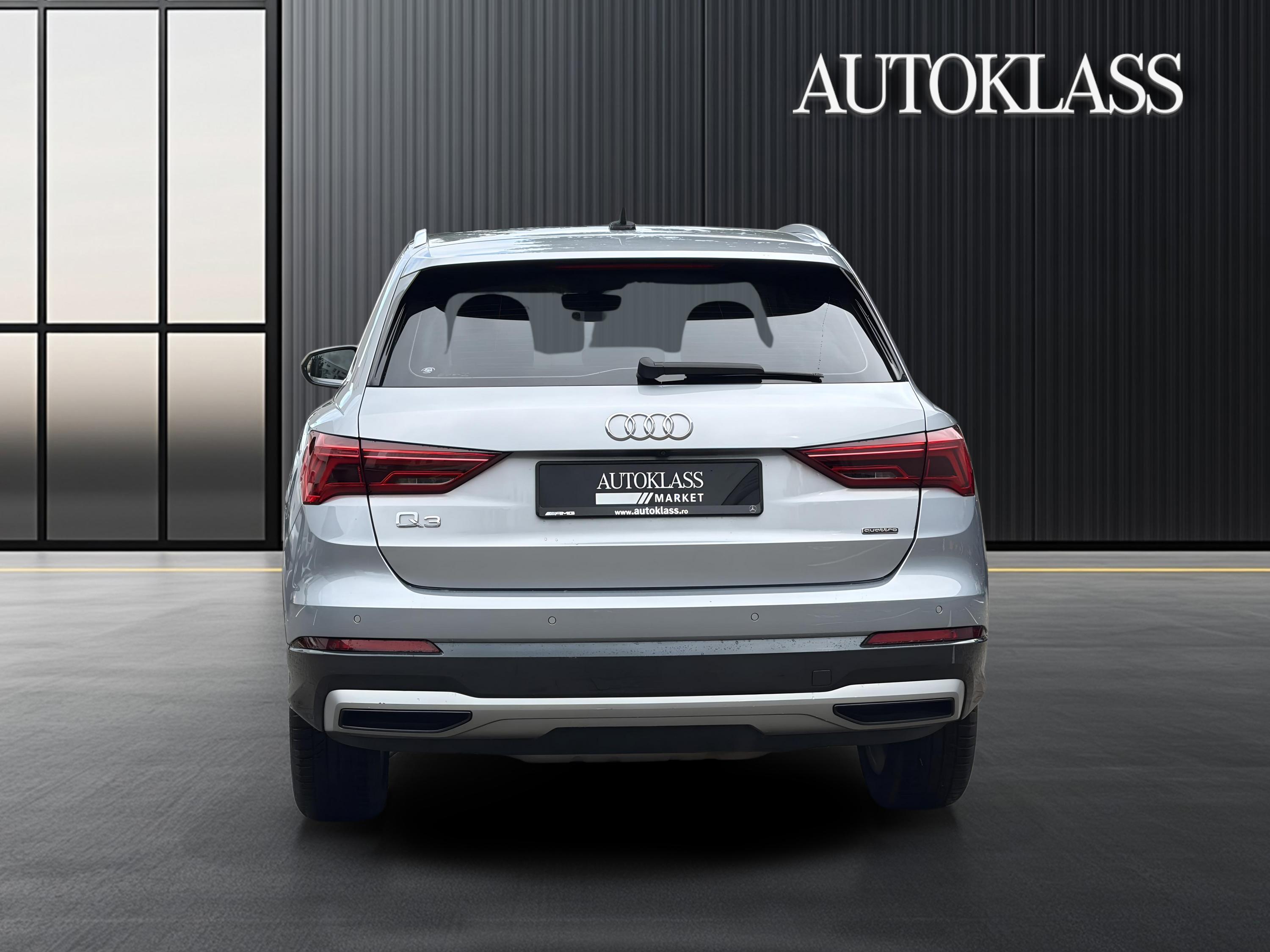 AUDI Q3 Q3