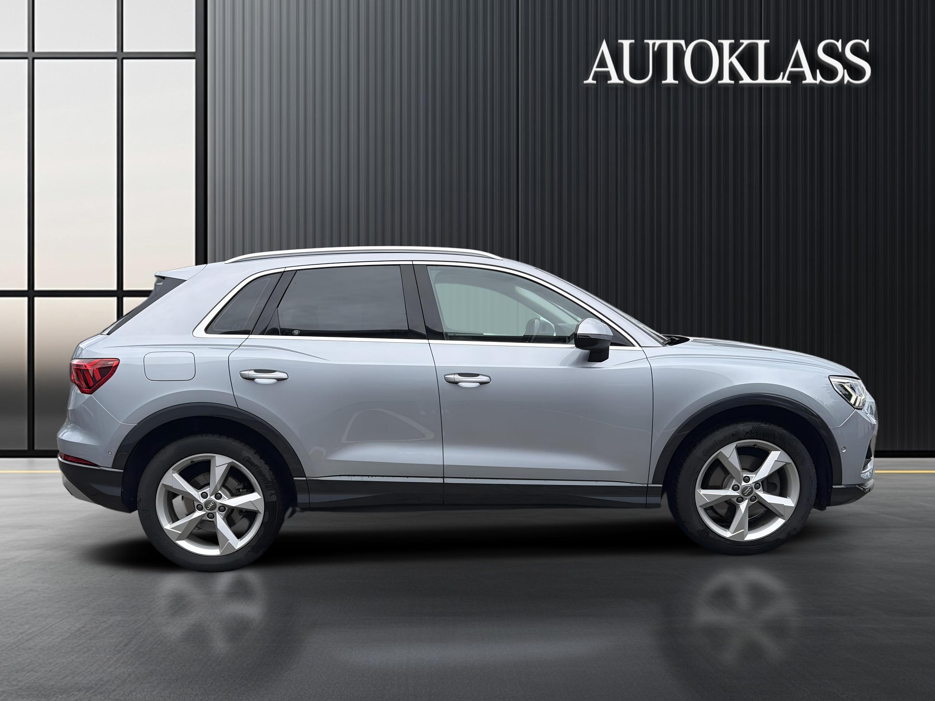 AUDI Q3 Q3