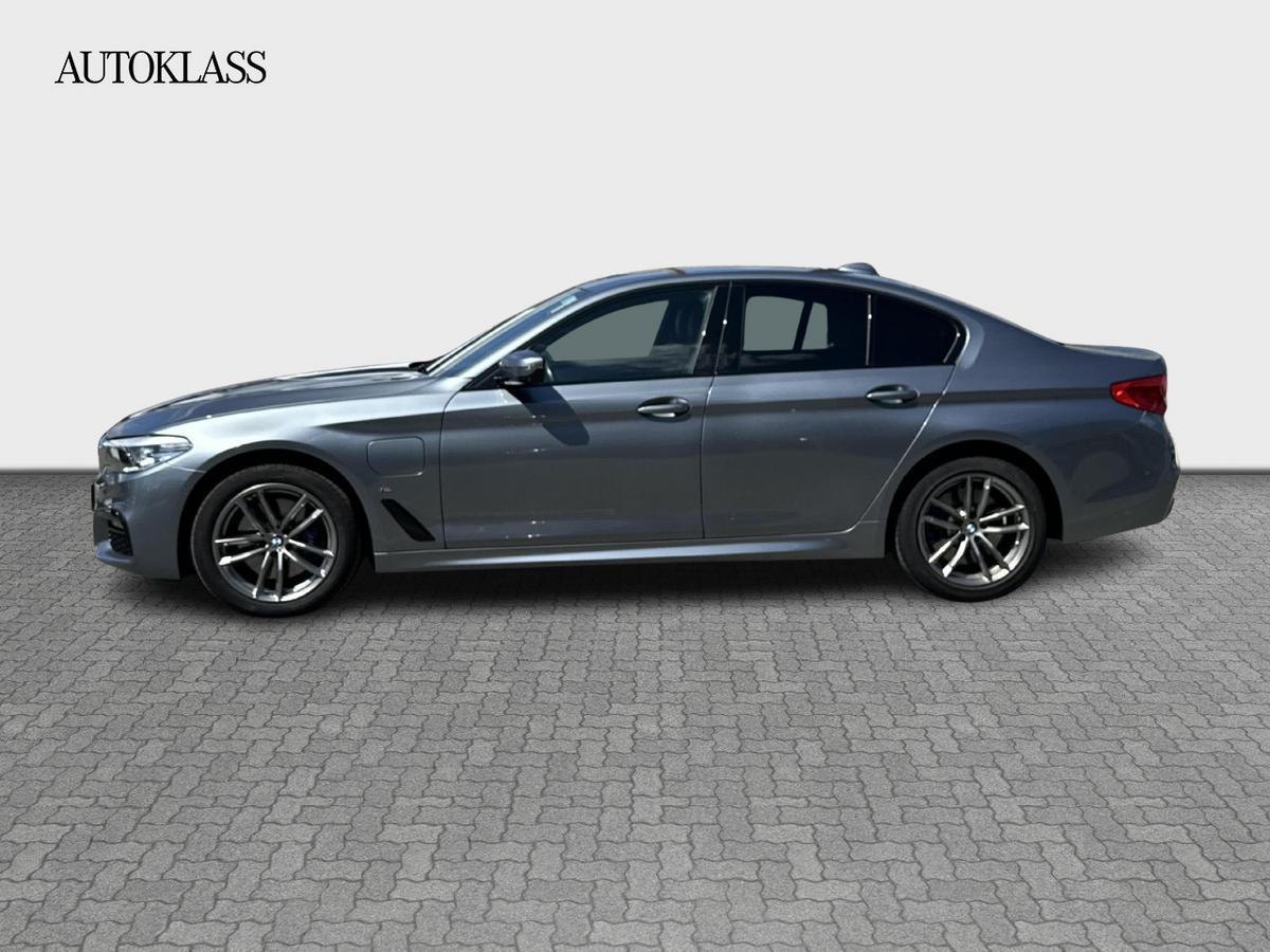 BMW SERIA 5 530e XDrive