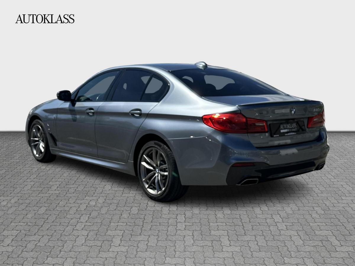 BMW SERIA 5 530e XDrive