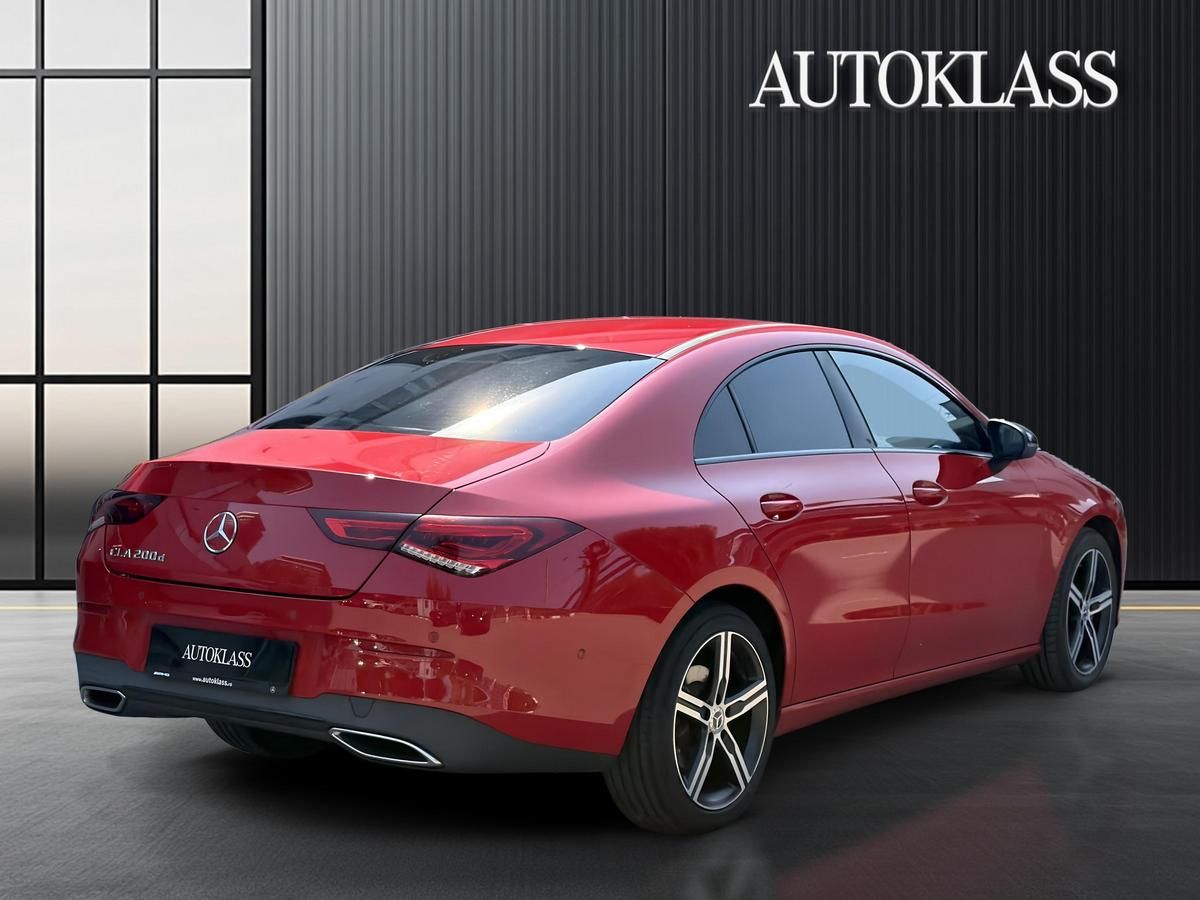 MERCEDES-BENZ CLA CLA 200 D