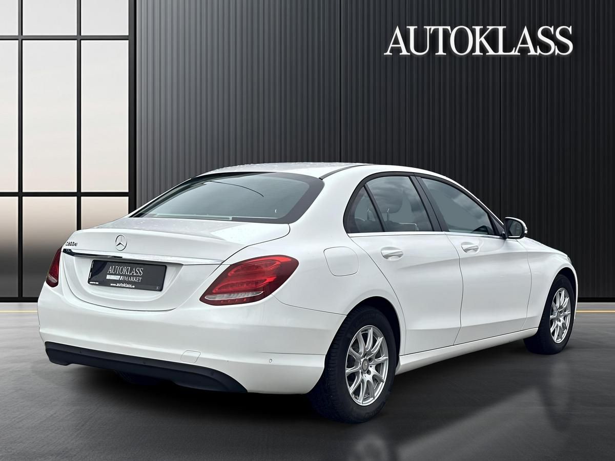 MERCEDES-BENZ CLASA C C 200 D
