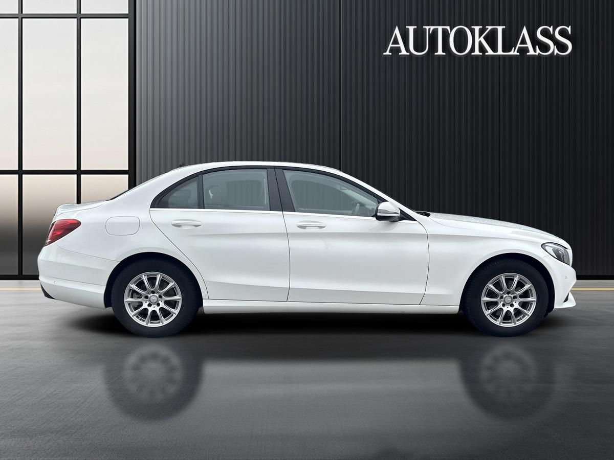 MERCEDES-BENZ CLASA C C 200 D
