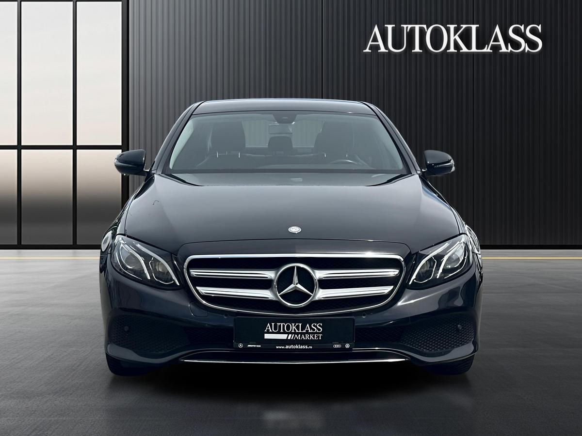 MERCEDES-BENZ CLASA E E 220 D Limuzina