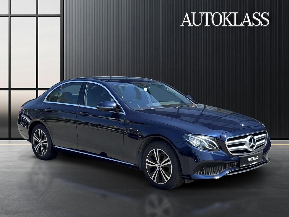 MERCEDES-BENZ CLASA E E 200 D Limuzina