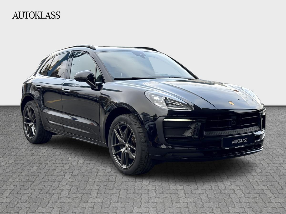PORSCHE MACAN PORSCHE MACAN