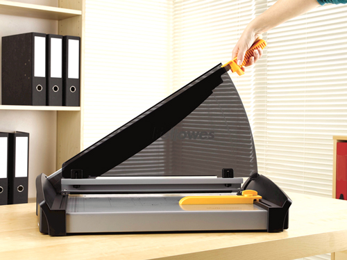 Ghilotina cu parghie plasma a3 455mm 40coli fellowes [1]