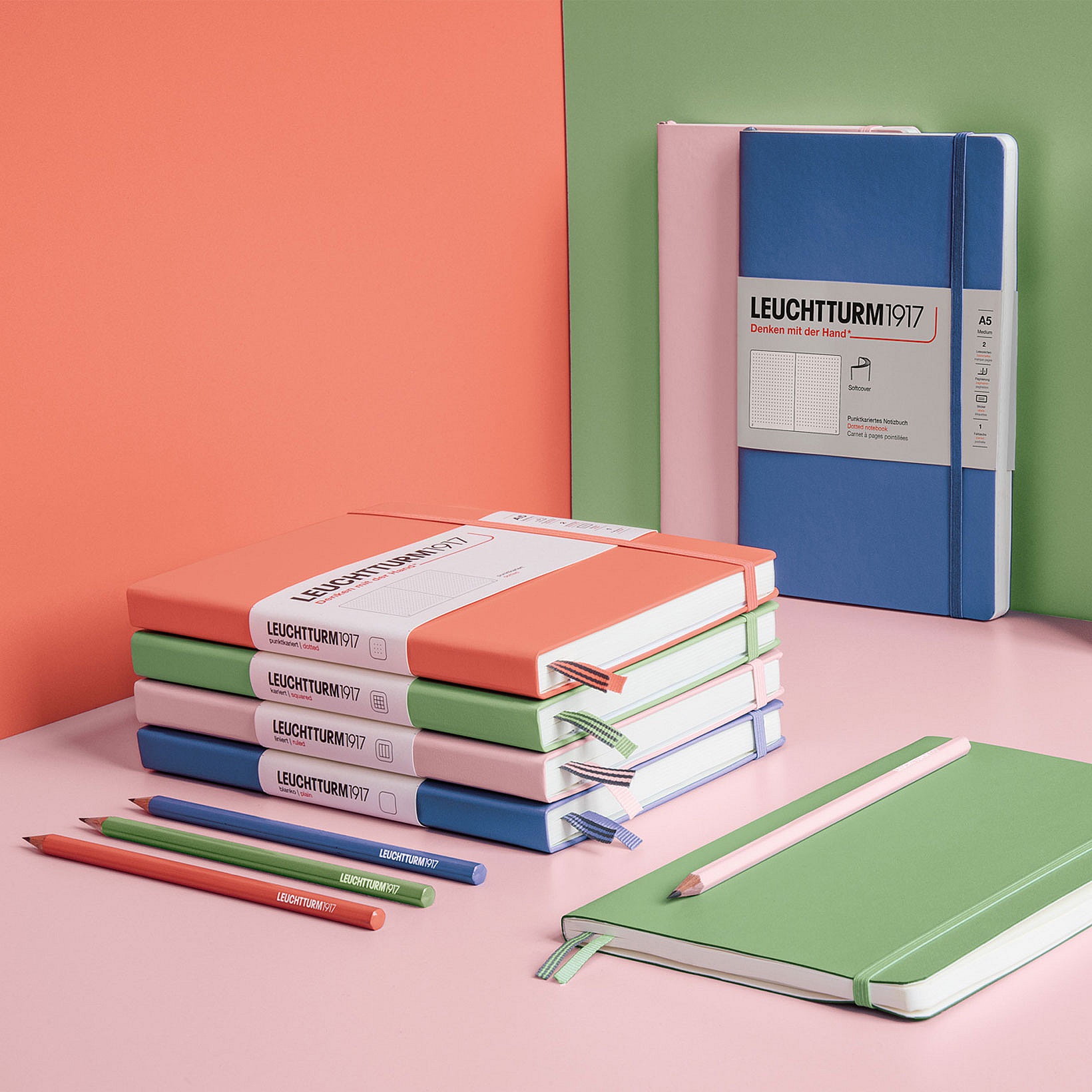 Caiet a5 velin coperta rigida roz pastel leuchtturm [1]