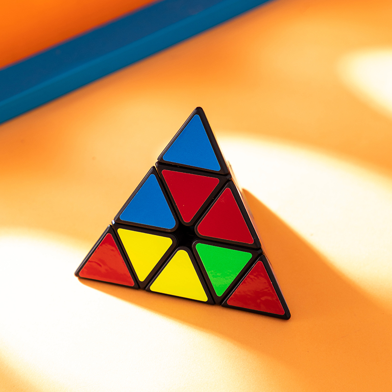 Joc magic piramida color deli [4]