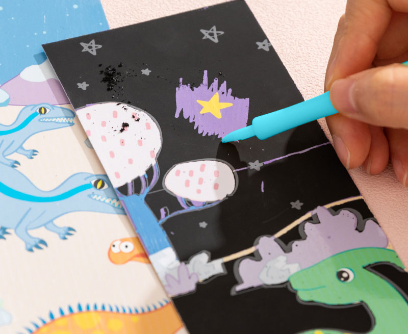 Set creativ 15 semne de carte carton razuibil dinozauri deli [2]