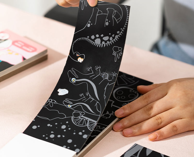 Set creativ 15 semne de carte carton razuibil dinozauri deli [3]