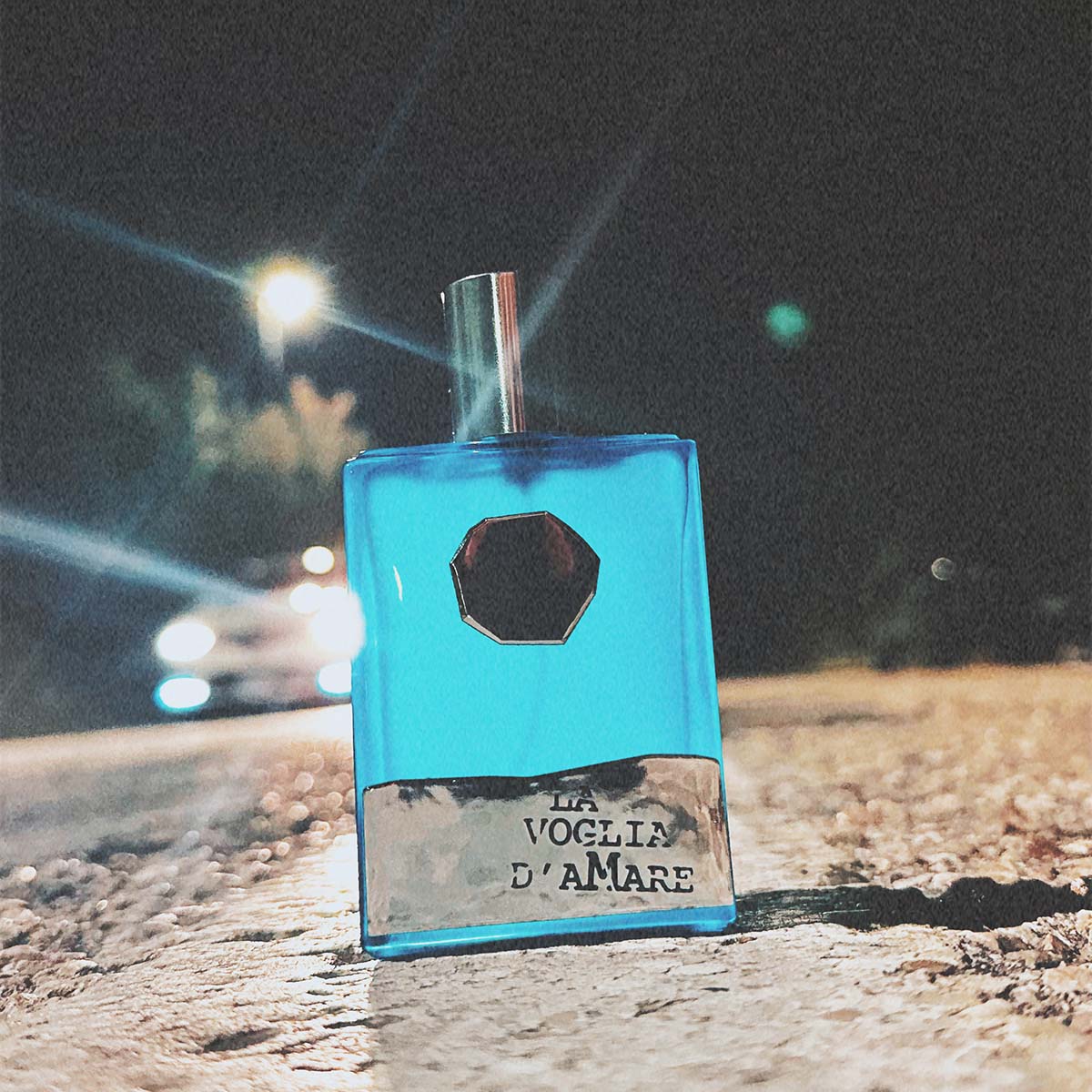 SUPERFLUO LA VOGLIA D'AMARE